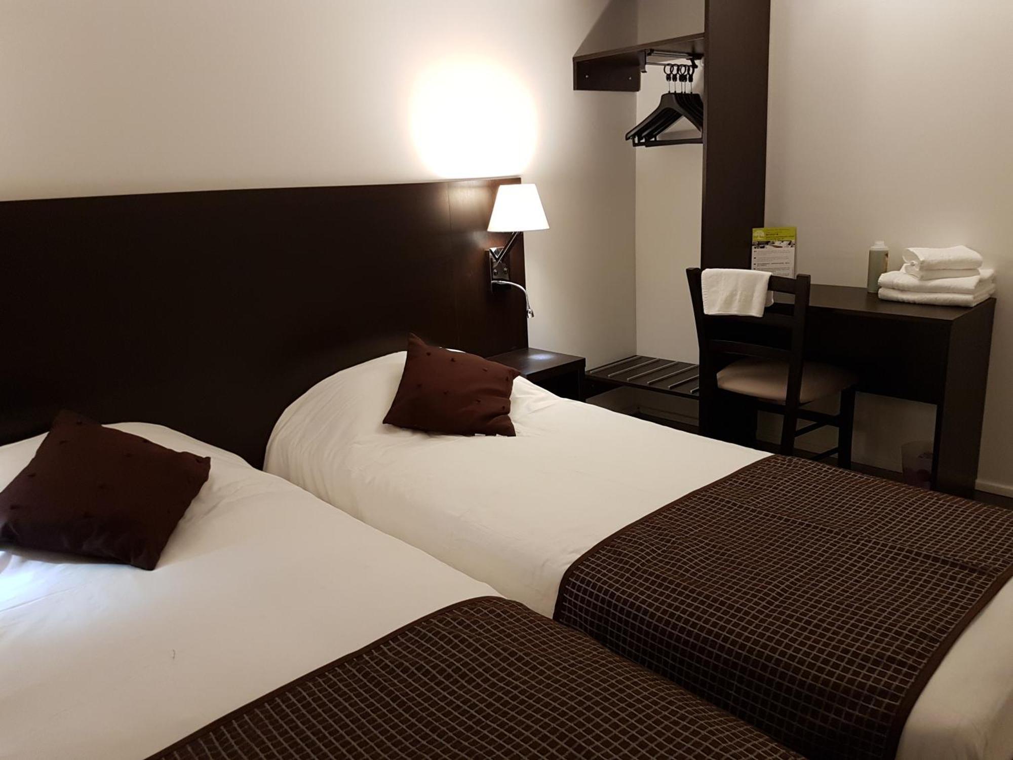 Nevers Hotel מראה חיצוני תמונה
