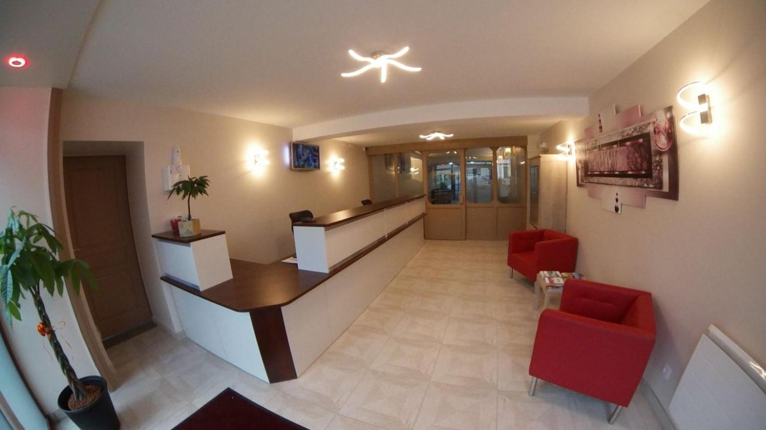 Nevers Hotel מראה חיצוני תמונה