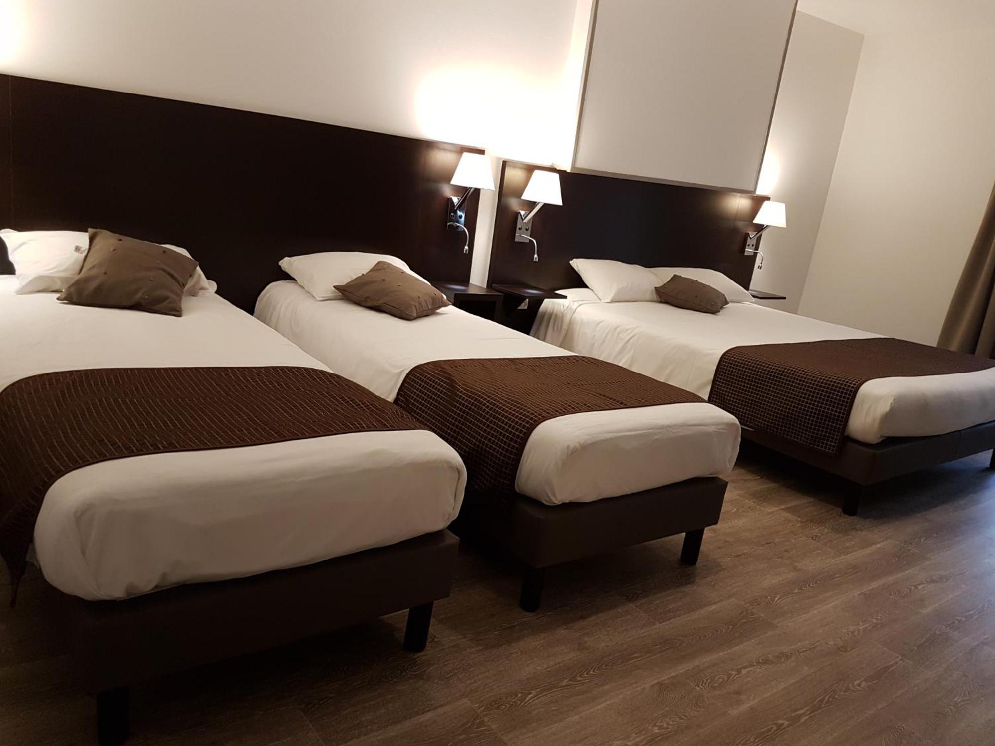 Nevers Hotel מראה חיצוני תמונה