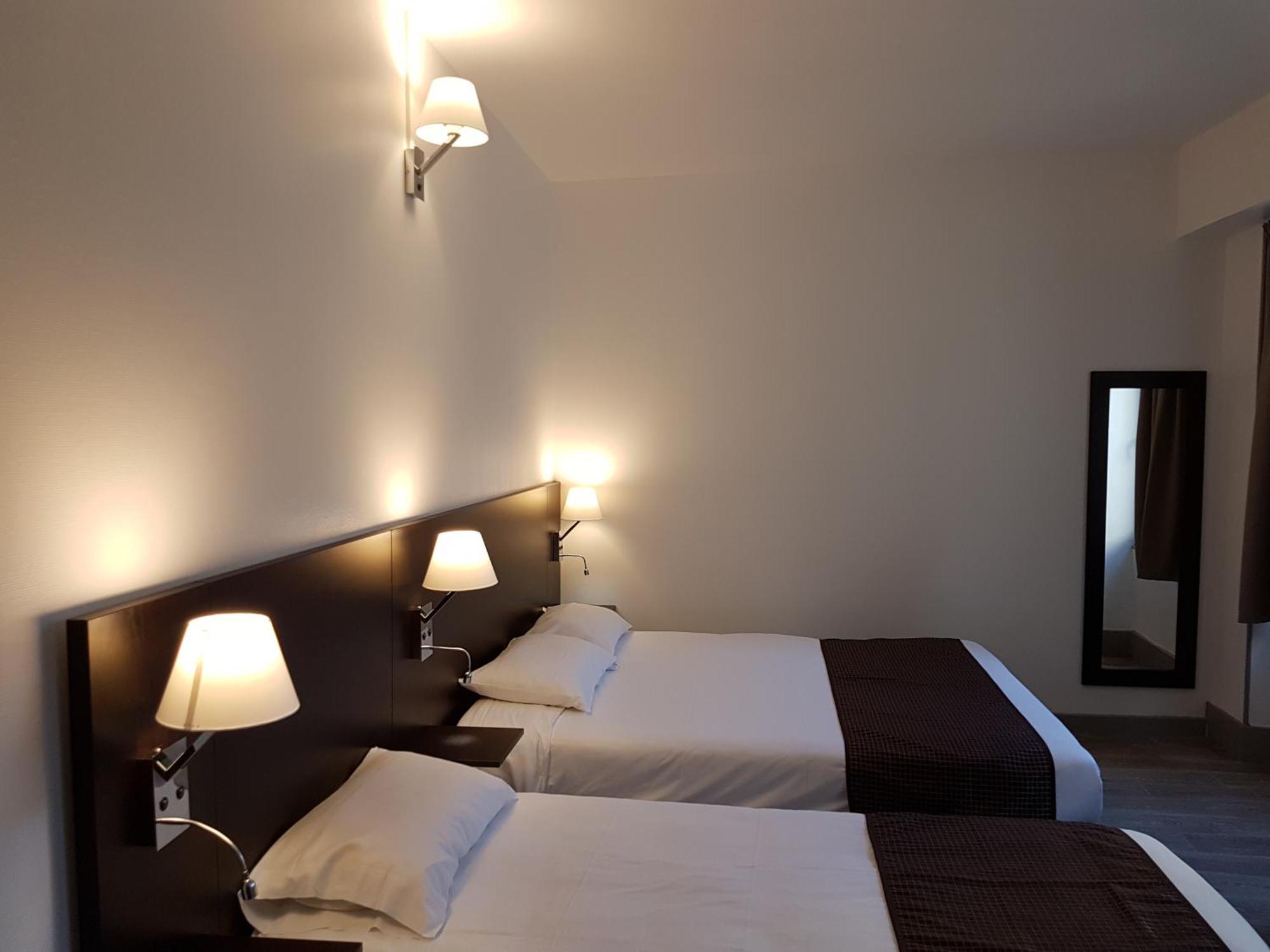 Nevers Hotel מראה חיצוני תמונה
