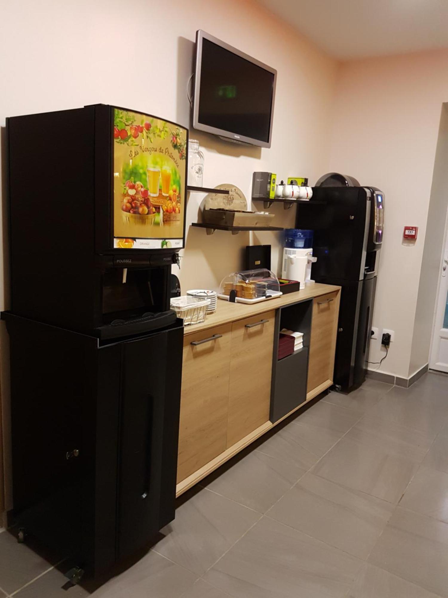 Nevers Hotel מראה חיצוני תמונה