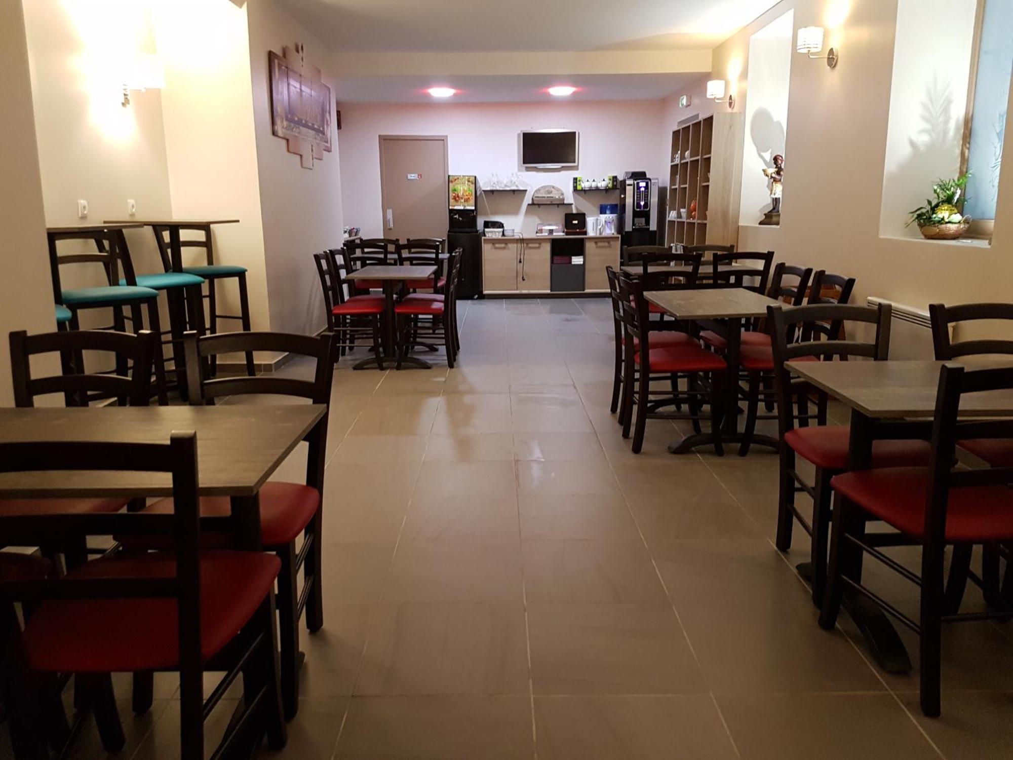 Nevers Hotel מראה חיצוני תמונה